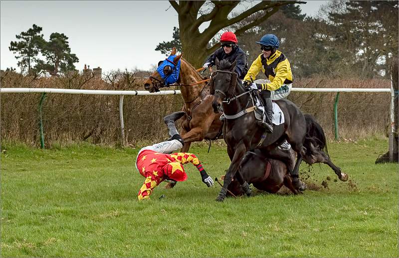 2 Oops - Was in the Lead at the First ence_Matthew Clark.jpg - H�i�g�h�a�m� �P�o�i�n�t� �t�o� �P�o�i�n�t